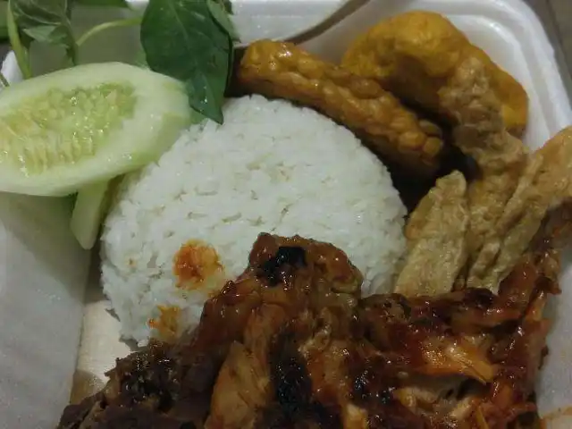 Gambar Makanan Ayam bakar Kambal 19