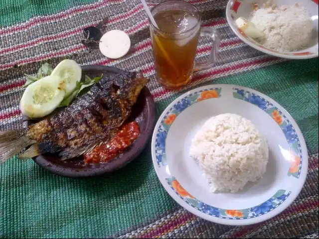 Gambar Makanan Special Ikan Bakar "CJDW" 3