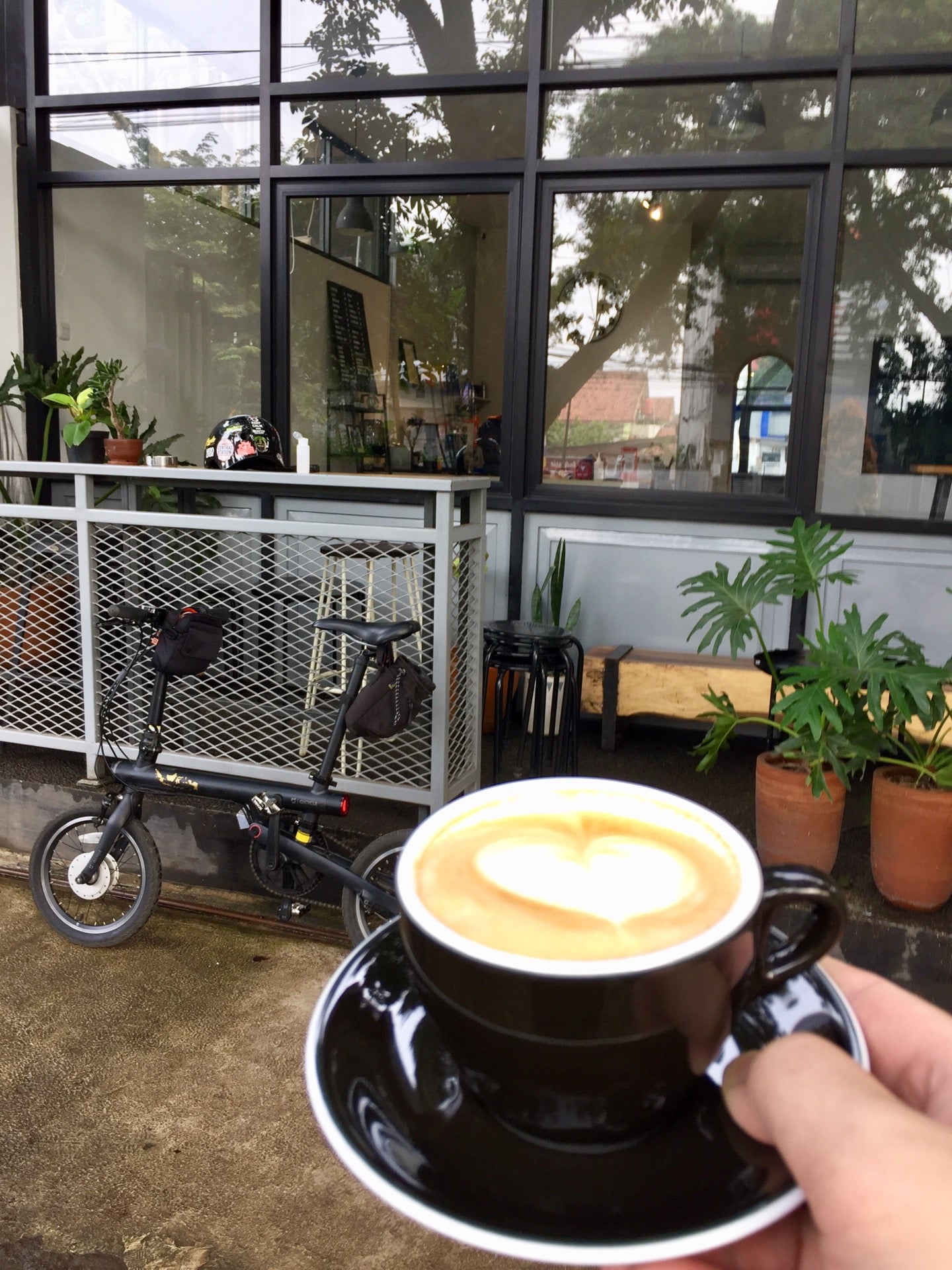 Cupola BKR terdekat Restoran dan Tempat Makan Coffee terdekat di Bandung