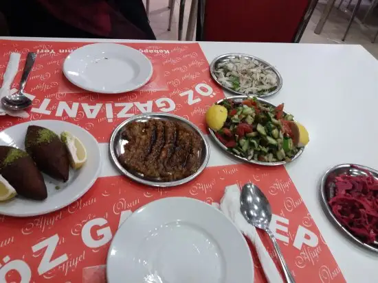 Oz Gaziantep Aile Kebap Salonu'nin yemek ve ambiyans fotoğrafları 17