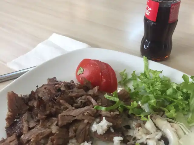 Altın Yaprak Kebap Salonu'nin yemek ve ambiyans fotoğrafları 2