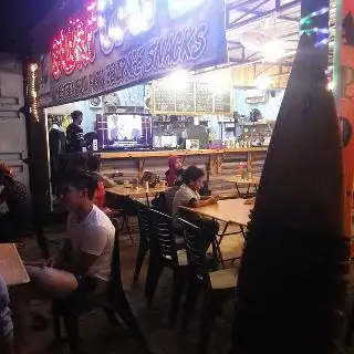 Surf Cafe at Dapo Pata