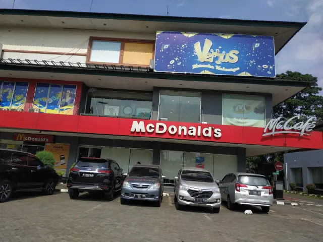 Gambar Makanan McDonald's 9