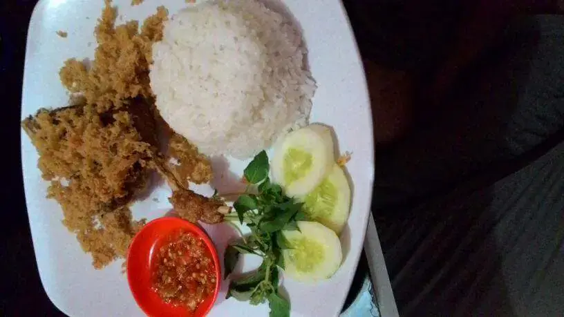 Gambar Makanan Bebek Goreng Petruk 5