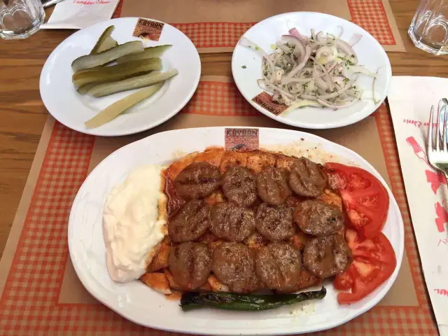 Tarihi Kayhan Pideli Köftecisi'nin yemek ve ambiyans fotoğrafları 1