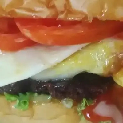 Mansur Hot Burger, Yos Sudarso