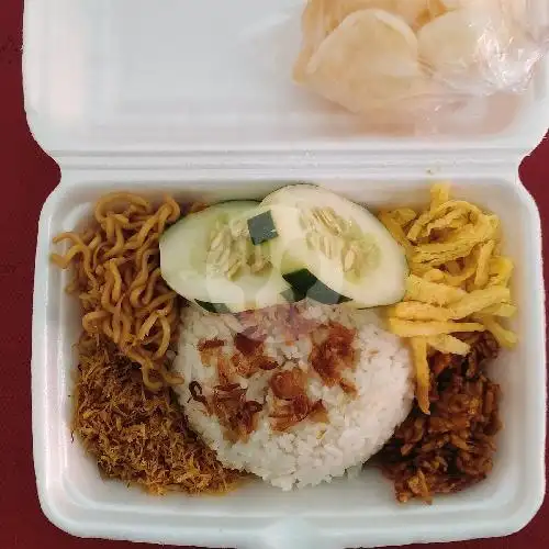 Gambar Makanan NASI KUNING UDUK TERNIKMAT, Jl. Kabupaten Donokitri 13