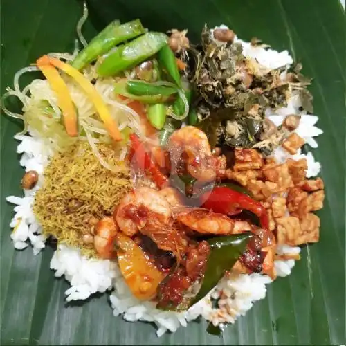 Gambar Makanan Warung Nasi Kaput Daun-PAGUTAN 15