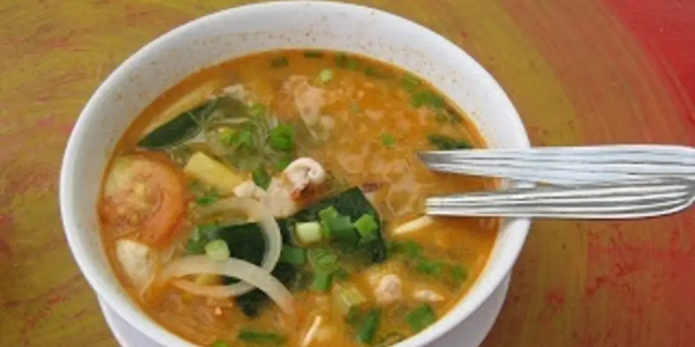 Usop Tom Yam