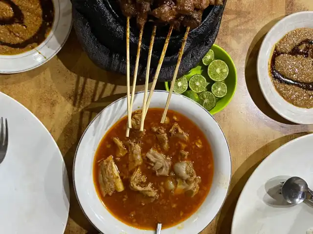 Gambar Makanan Sate & Gule Kambing H.M. Harris 12