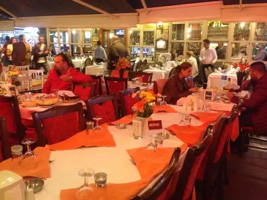 Kumkapi Kirmizi Karides Restaurant'nin yemek ve ambiyans fotoğrafları 3