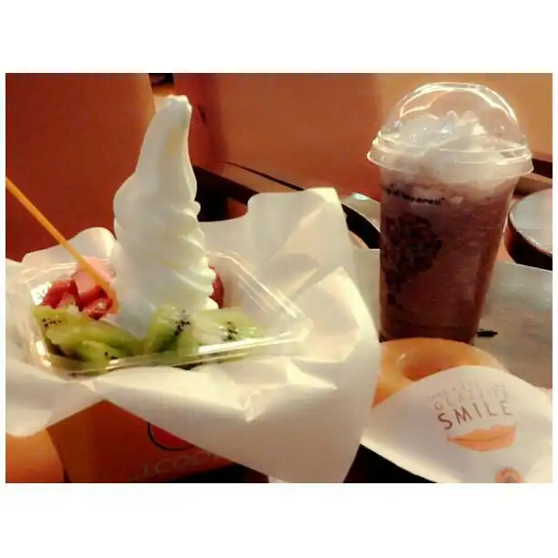 Gambar Makanan JCO Bintaro Exchange 12