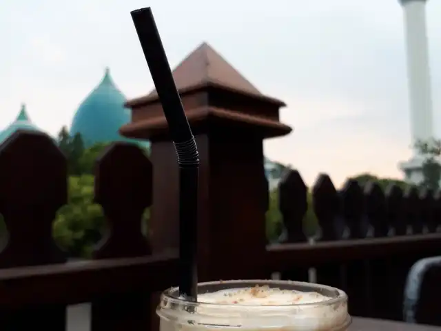 Gambar Makanan Pusat Jajanan Masjid Agung 2