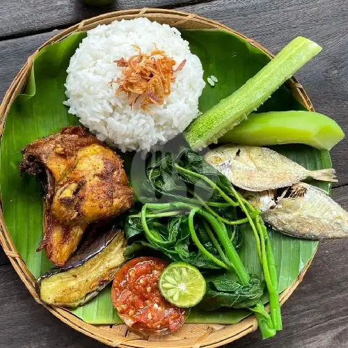 Gambar Makanan Ayam Penyet Nasi Tempong Siska 4