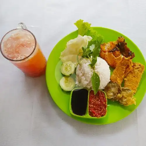 Gambar Makanan Ayam Penyet Borobudur, Medan Petisah 8