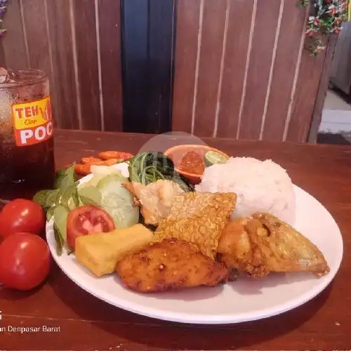 Gambar Makanan Nasi Tempong Mbak Nur, Tukad Badung 19