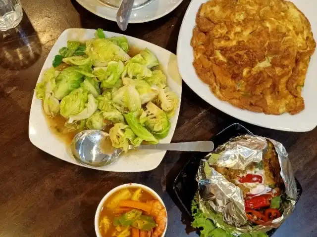 Asiatic Thai Cuisine Food Photo 2