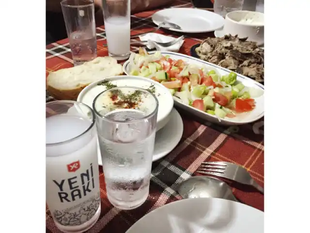 Ayazma Meyhanesi'nin yemek ve ambiyans fotoğrafları 7