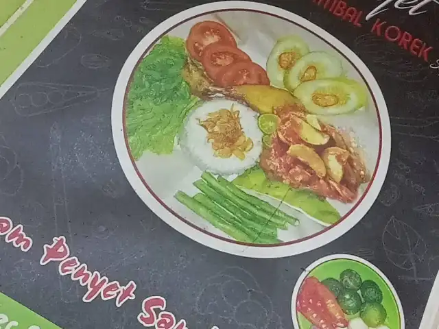 Gambar Makanan Ayam Penyet Sambal Korek Super Pedas 4
