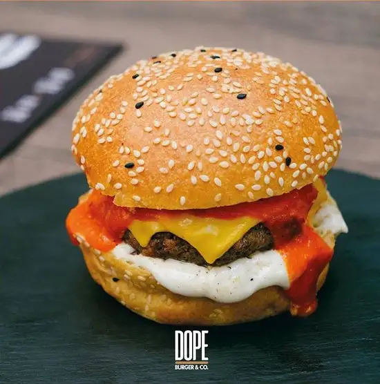 Gambar Makanan Dope Burger & Co 3