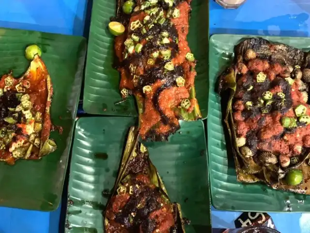 Ikan Bakar Street Food Photo 8