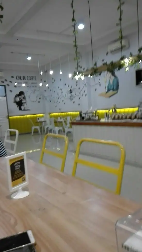 Gambar Makanan Yellow Bike Cafe 11