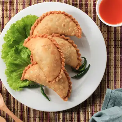 Karipap Panas Klassik