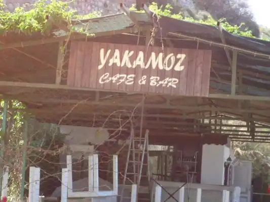 Yakamoz Cafe &amp; Bar