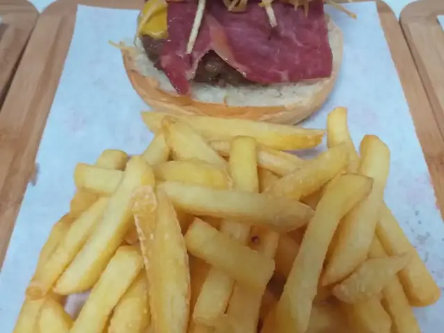 Burger Cio'nin yemek ve ambiyans fotoğrafları 5