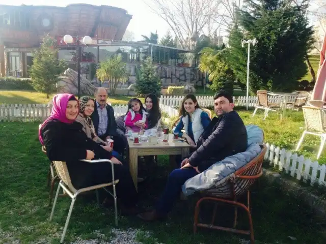 Sağlık Cafe Restaurant'nin yemek ve ambiyans fotoğrafları 6