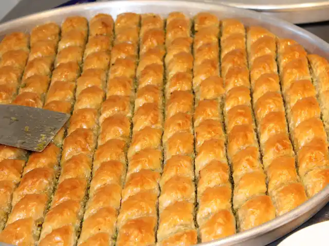 Elmacıpazarı Güllüoğlu Baklava'nin yemek ve ambiyans fotoğrafları 13