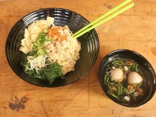 Mie Ayam Bakso Wonogiri Kali Baru 