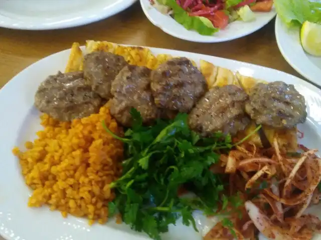 Mersinli Usta Cigerci'nin yemek ve ambiyans fotoğrafları 4