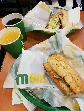 Subway (MyTown Shpping Mall)