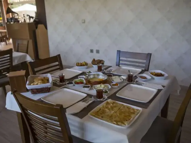 Özhan Kafe'nin yemek ve ambiyans fotoğrafları 80