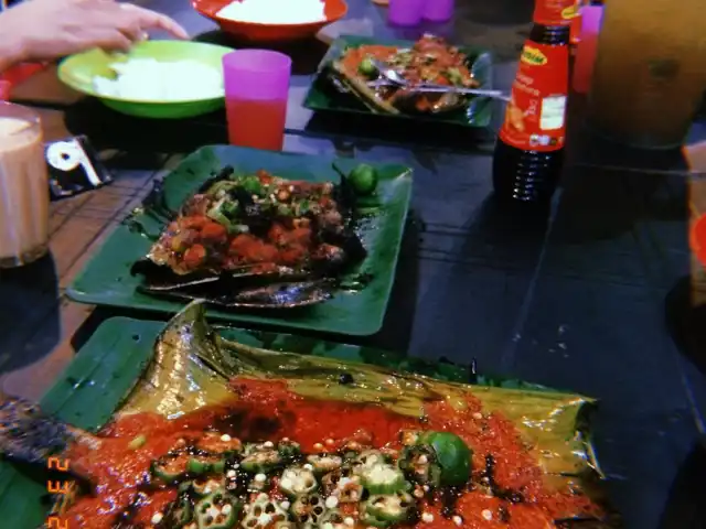 Ikan Bakar Street Food Photo 10