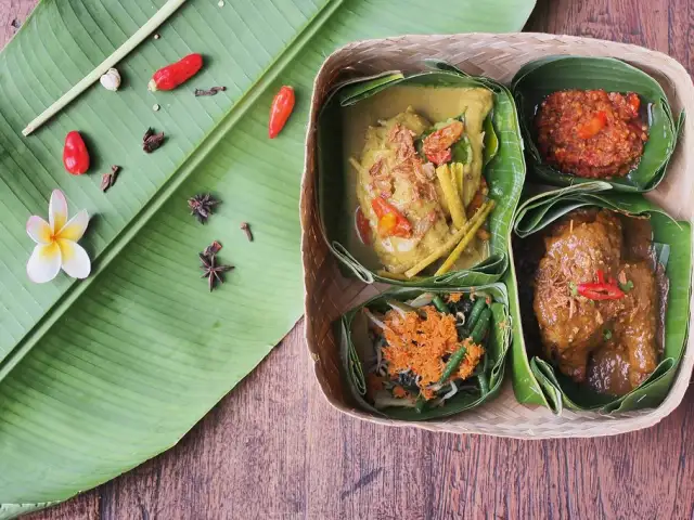 Gambar Makanan Warung Ipang Bali 17