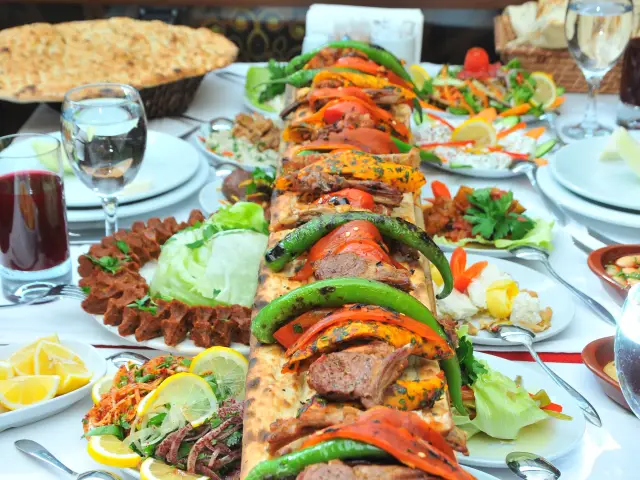 Muazzez Ersoy & Şenol Kolcuoğlu'nin yemek ve ambiyans fotoğrafları 18
