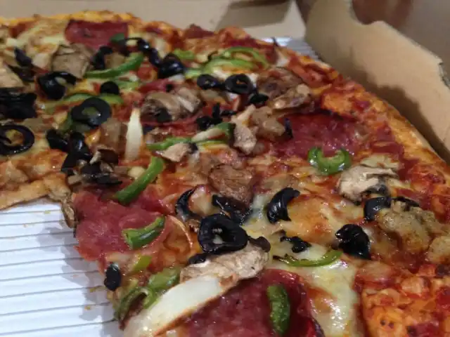 Gambar Makanan Domino's Pizza 11