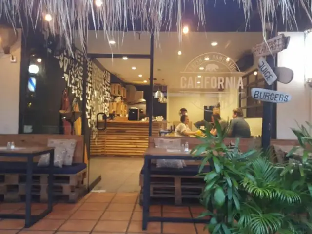 Gambar Makanan California Cafe 10