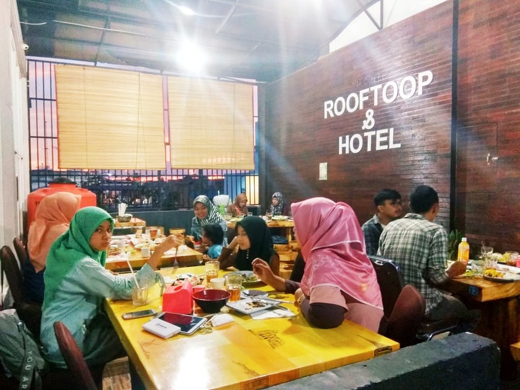 Sushi Rooftop terdekat Restoran dan Tempat Makan Jepang terdekat di