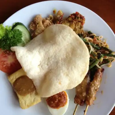 Rumah Makan Surya