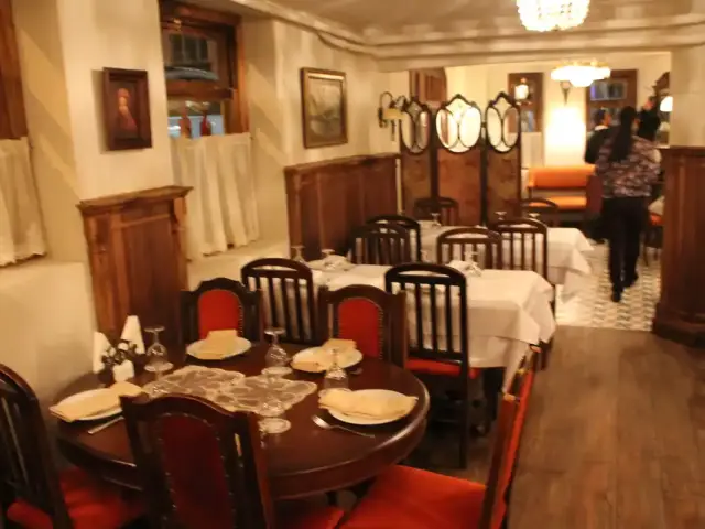 Ayaspaşa Russian Restaurant'nin yemek ve ambiyans fotoğrafları 80