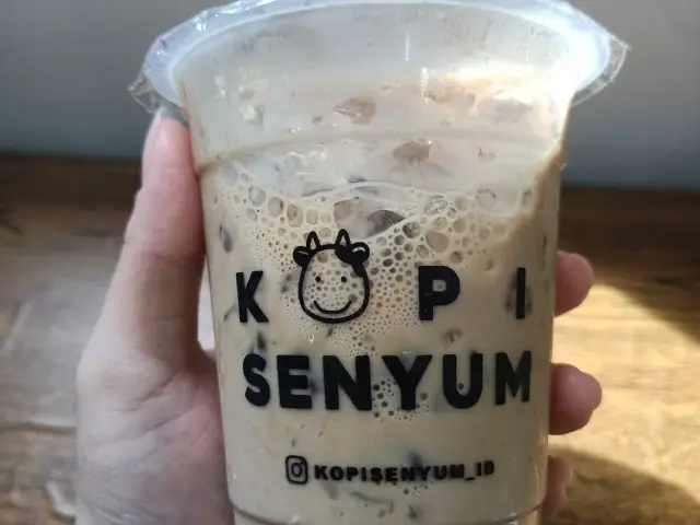 Gambar Makanan Kopi Senyum 10