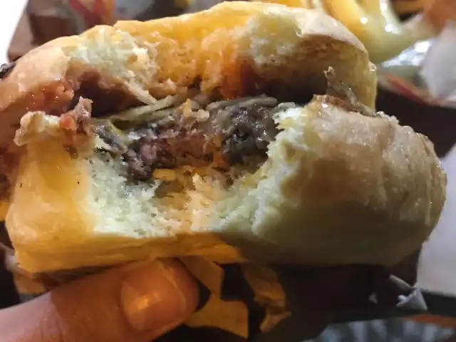 Burger X'nin yemek ve ambiyans fotoğrafları 37