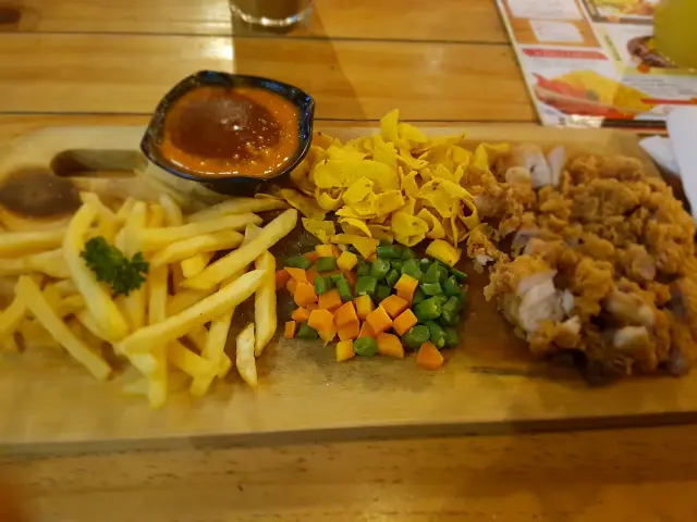 Gambar Makanan Kandang Ayam 17