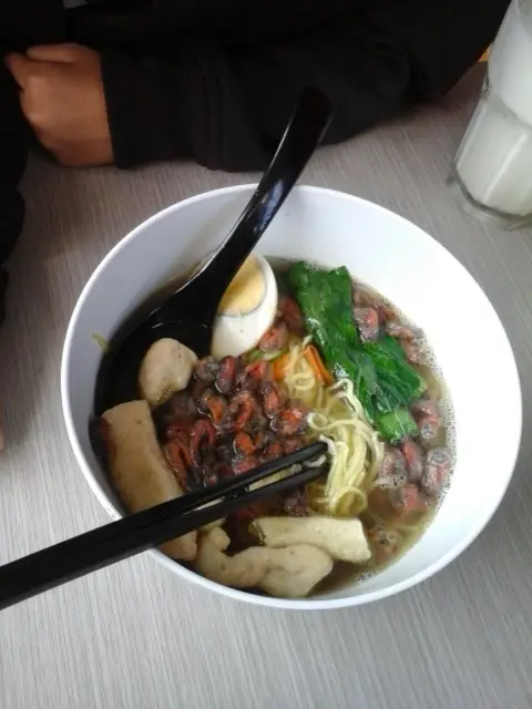 Gambar Makanan Giant Ramen 11