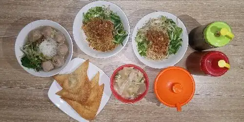 Bakmi Ayam Bangka-Bakso Hook