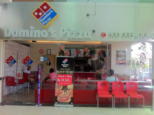 Gambar Makanan Domino's Pizza 4