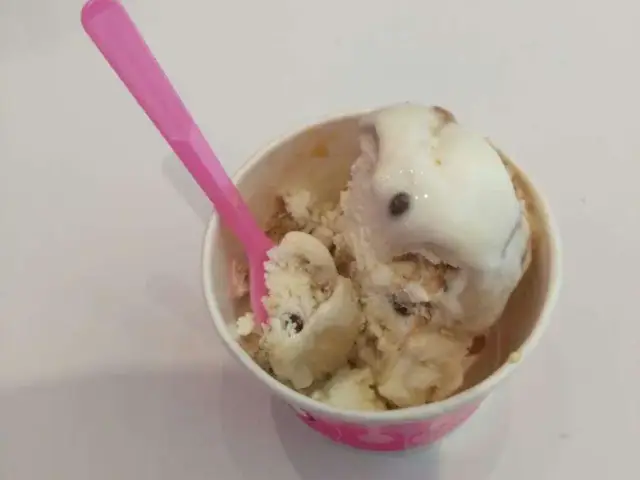 Baskin Robbins Food Photo 8